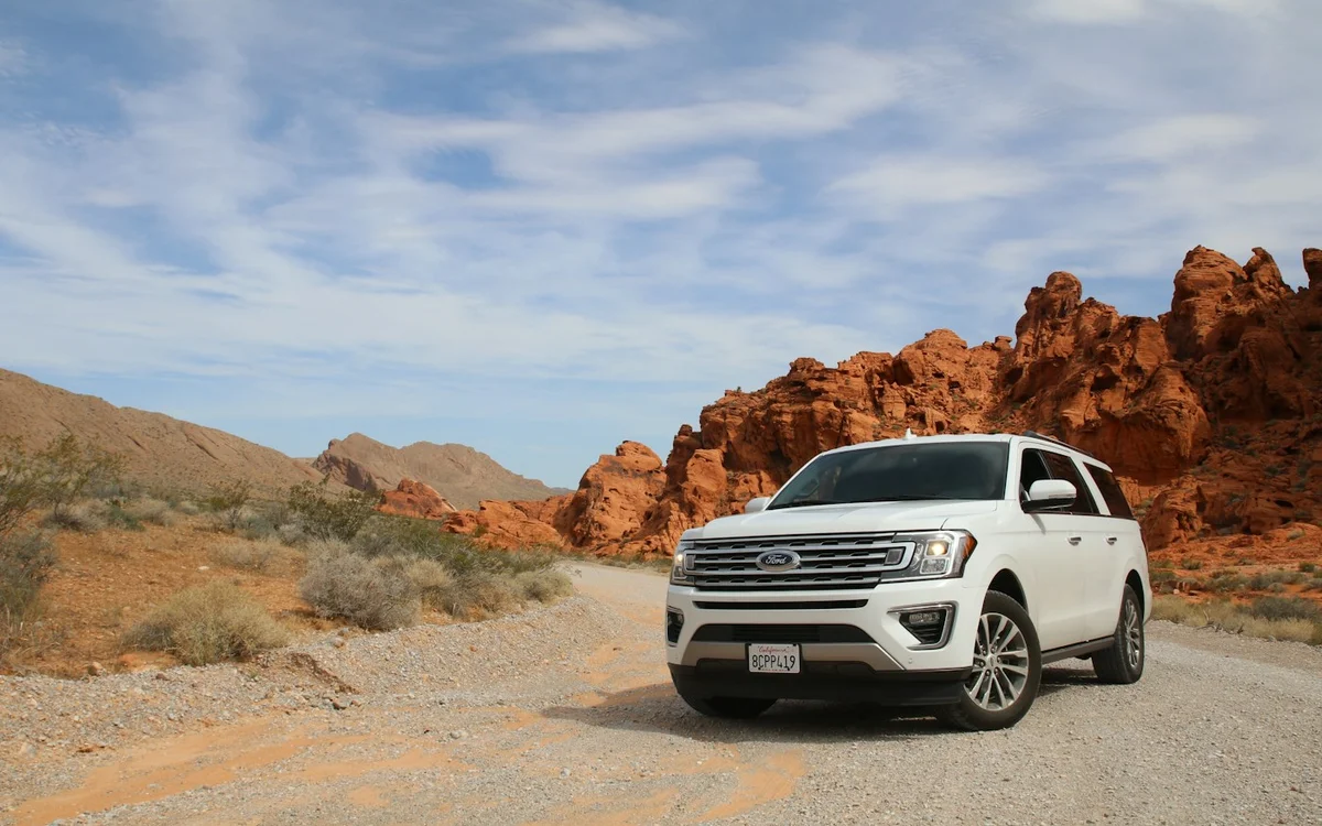 רכבי SUV 7 מקומות יוקרתיים